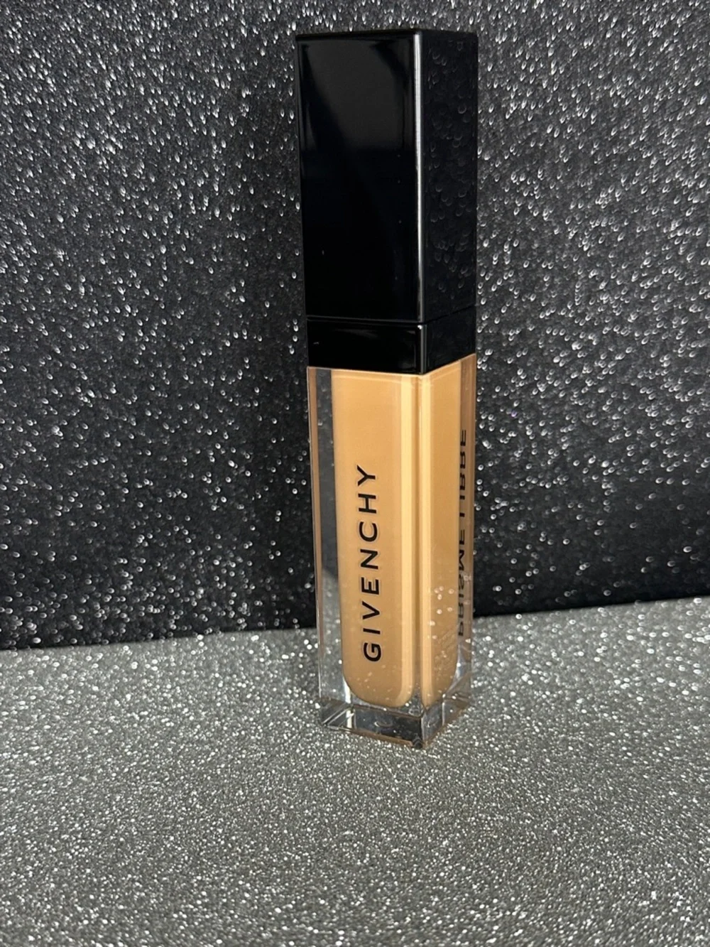 Givenchy Prisme Libre Skin-Caring Concealer Shade N345